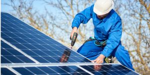Installation Maintenance Panneaux Solaires Photovoltaïques à Boussy